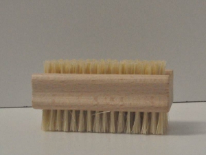 BROSSE ONGLE BOIS TAMPICO DOUBLE